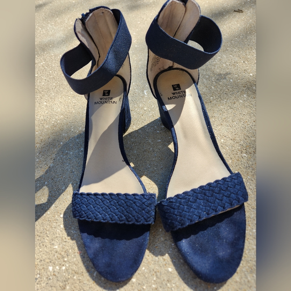 2 for $14 Navy Blue Block heels size 9